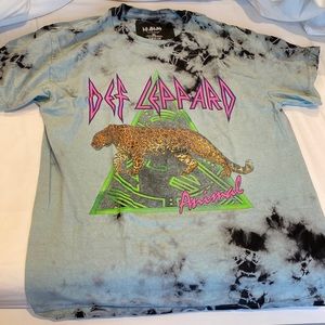 Cool T-shirt 100% cotton in good condition!